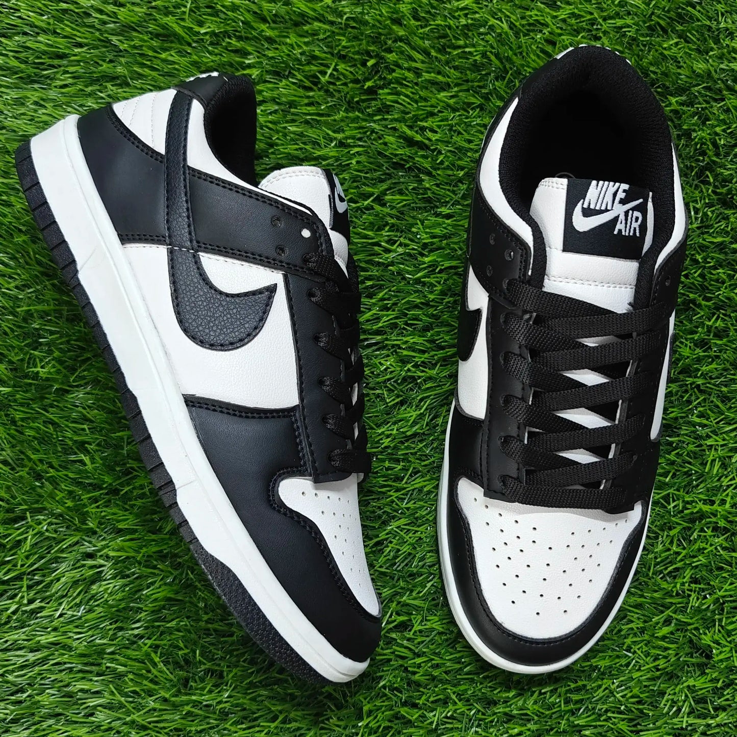 Dunk Low Panda