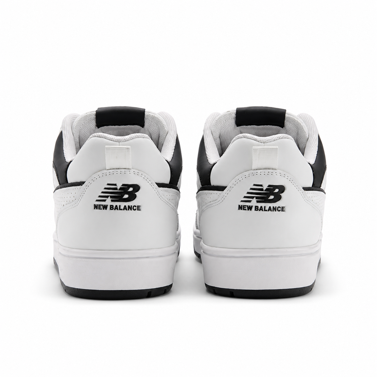 NB Black/White