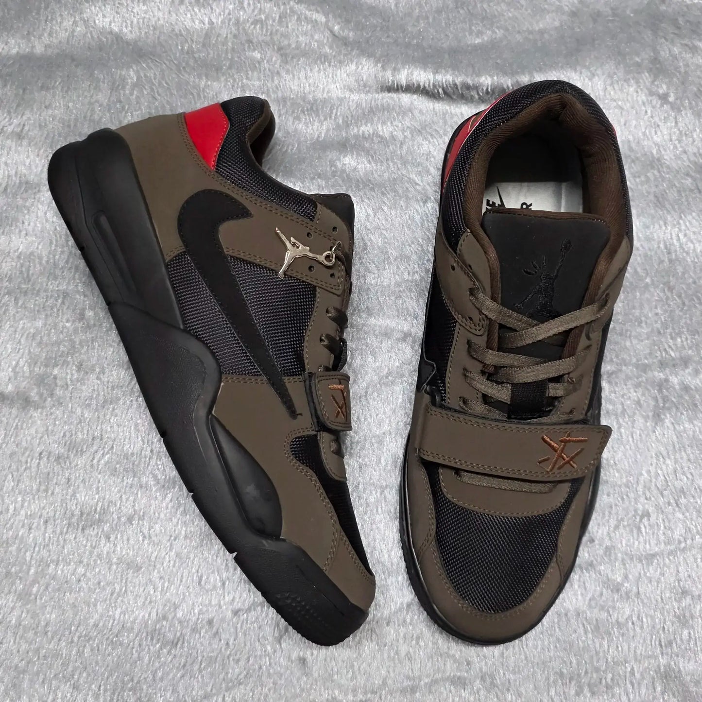 Travis Scott Jumpman Jack Mocha Red